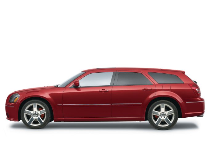 06dodge-magnum-srt8-04[1]