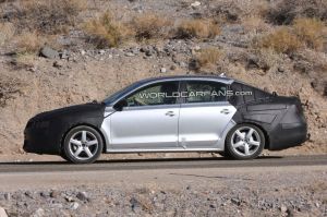 Lateral VW Jetta 6 Spion