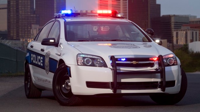 03-caprice-police-press