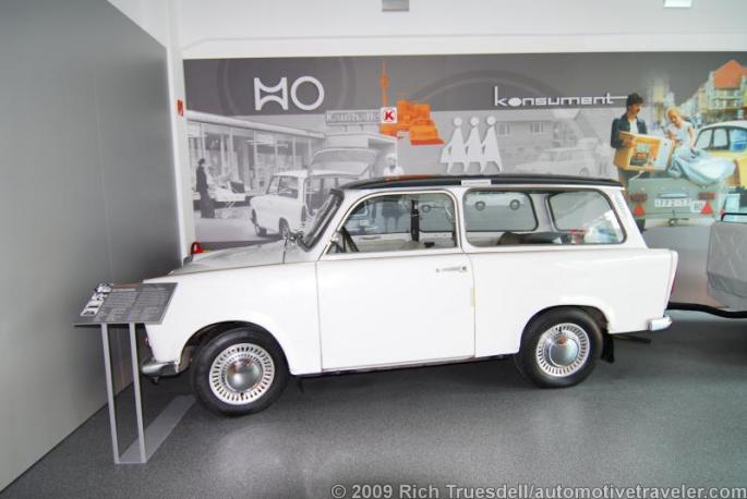 Vechiul Trabant Wagon