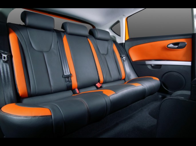 Loc pentru fete si prieteni