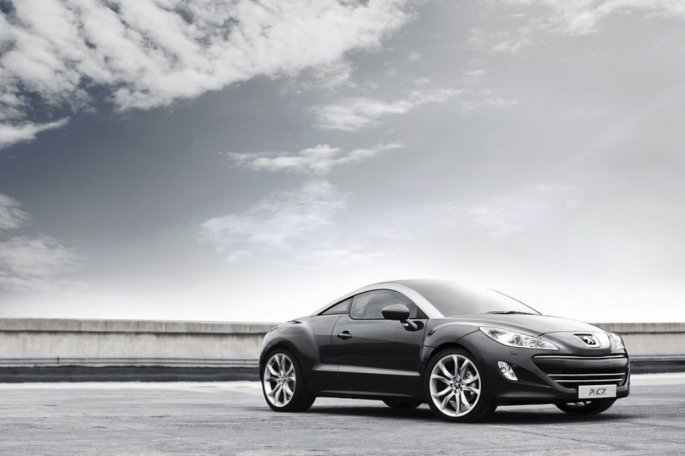 Peugeot RCZ (2011) din alt unghi