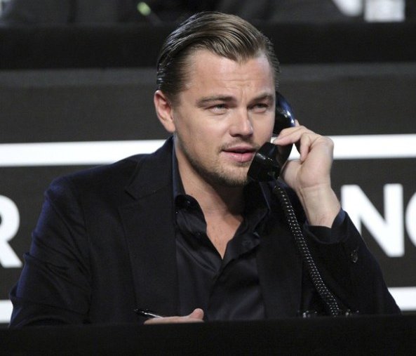 Actor Leonardo DiCaprio takes part in the "Hope for Haiti Now" telethon in Los Angeles