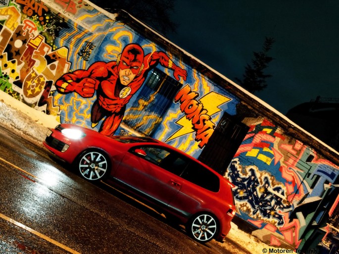 Prioritate pentru super-eroi! 00:49