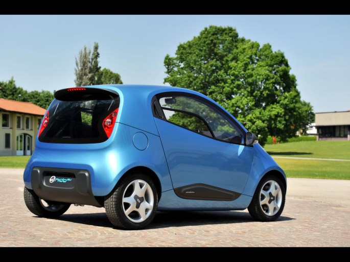 2010-Pininfarina-Nido-EV-Rear-And-Side-1280x960