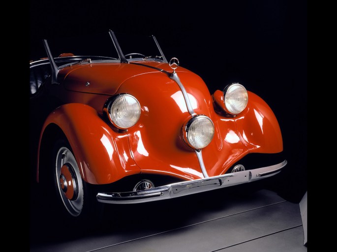 1935-1936-Mercedes-Benz-150-Sports-Roadster-Front-Section