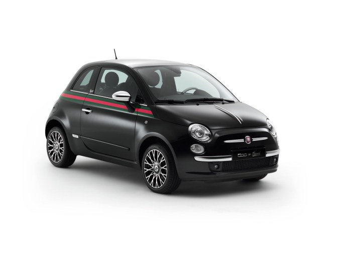 2011-Fiat-500-by-Gucci-Black-Front-And-Side-1280x960