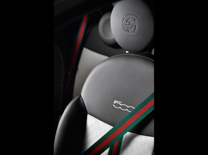 2011-Fiat-500-by-Gucci-Headrest-1280x960