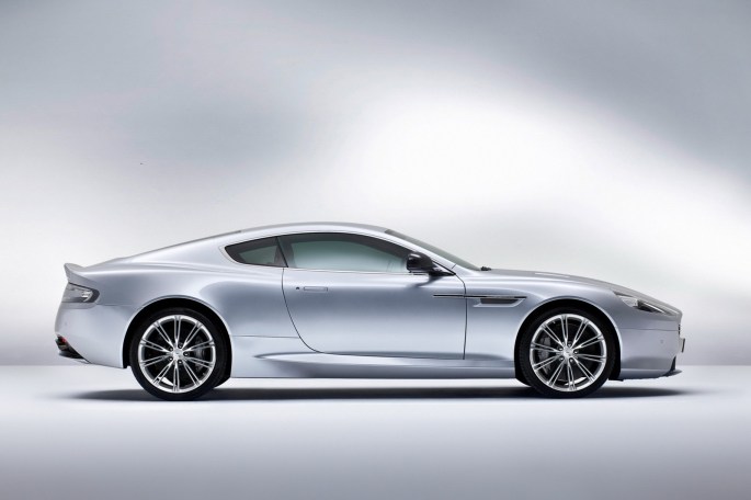 DB9 facelift profil