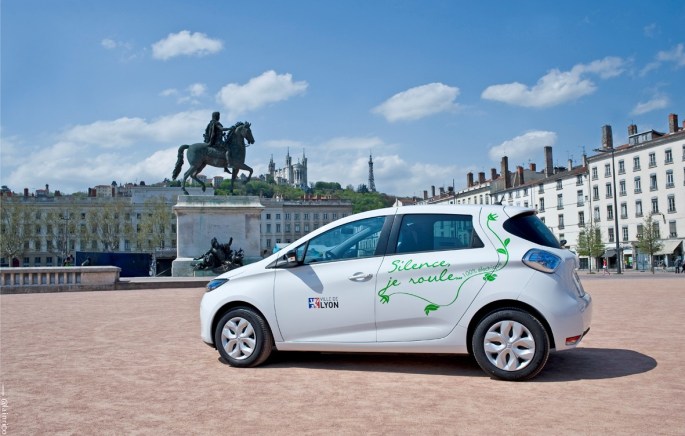 RenaultGroup_46868_global_en