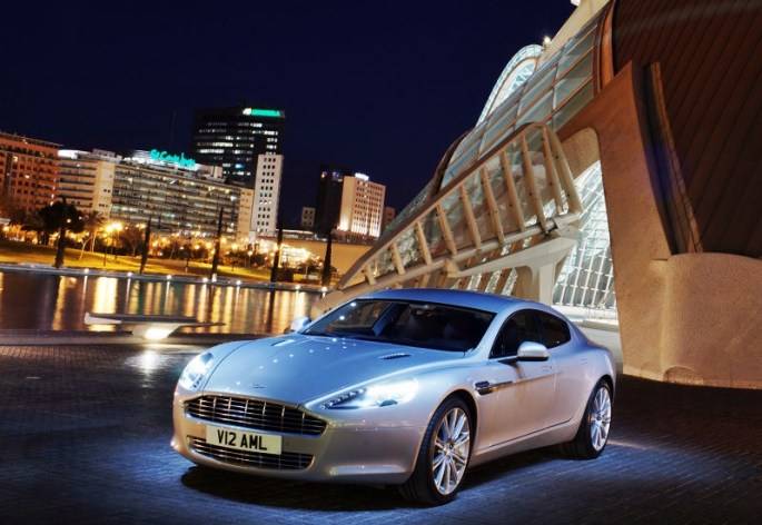 Aston_Martin-Rapide