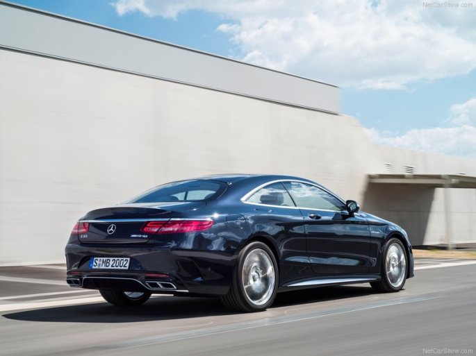 Mercedes-Benz-S65_AMG_Coupe_2015_800x600_wallpaper_0d