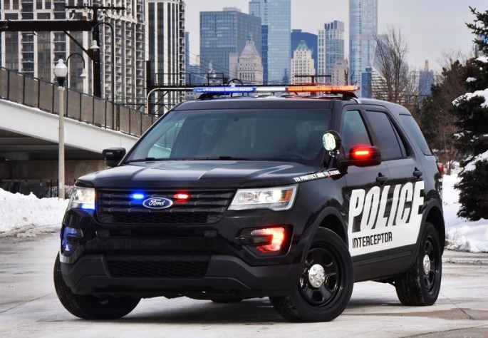 Ford-Police_Interceptor_Utility_2016_1