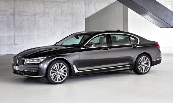 BMW-7-Series_2016_1