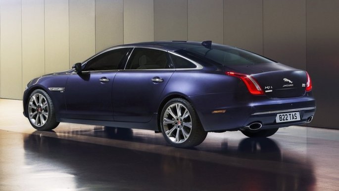 Jaguar-XJ_2016_2
