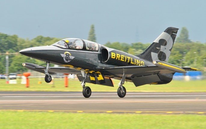 Bentley-Continental_GT_Speed_Breitling_Jet_Team_Series_01