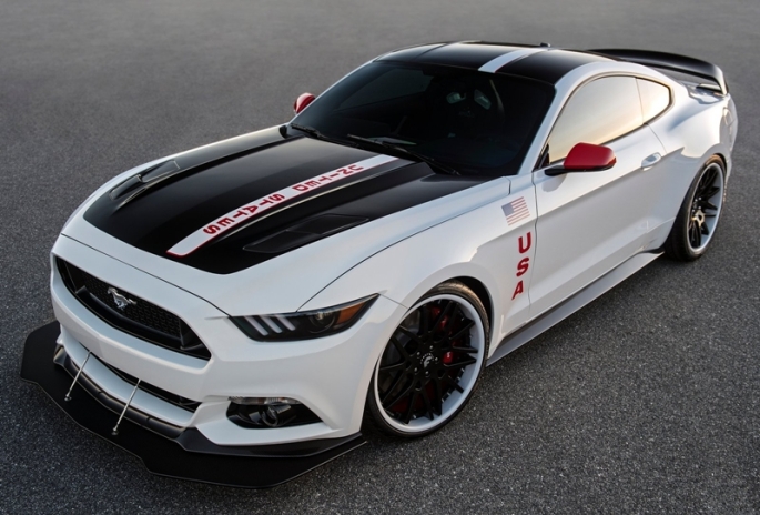 Ford-Mustang_GT_Apollo_Edition_2015_1