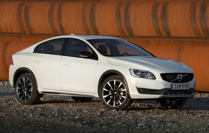 Volvo-S60_Cross_Country_1