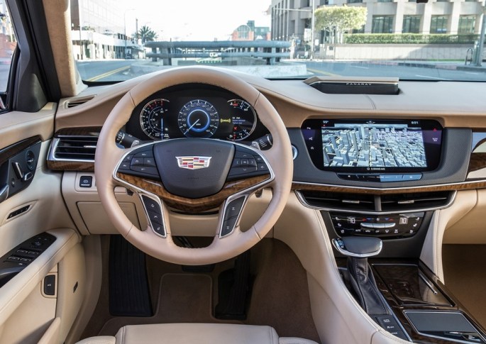 Cadillac-CT6_2016_02