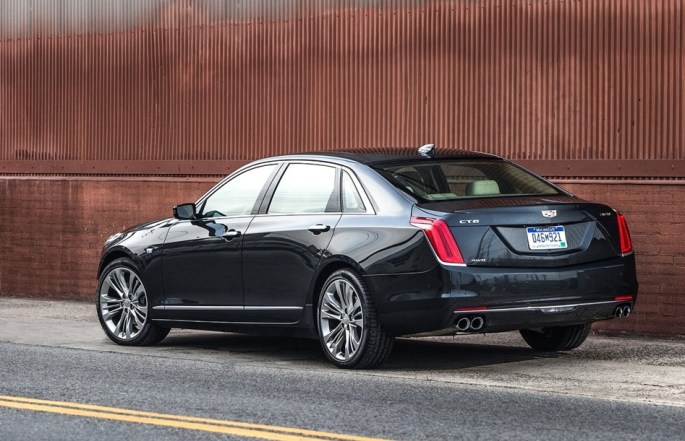 Cadillac-CT6_2016_03