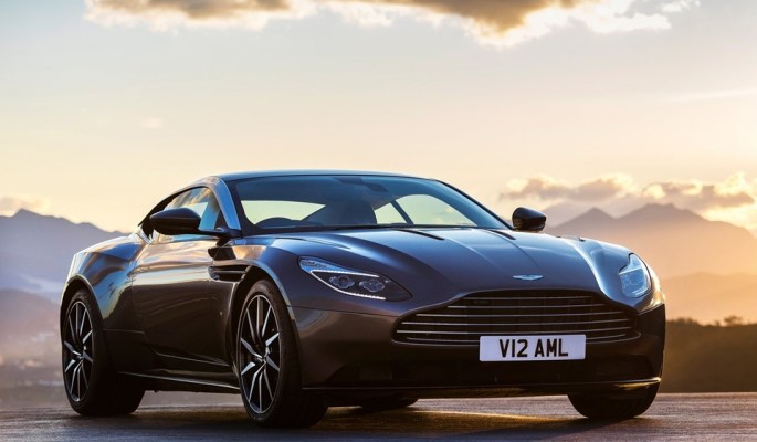 Aston_Martin-DB11_3