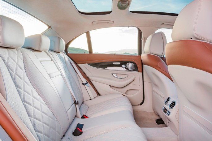 Mercedes-Benz Clasa E_EXCLUSIVE line_interior
