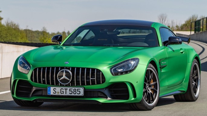Mercedes AMG GT R